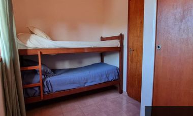 Dúplex en alquiler temporario de 2 dormitorios c/ cochera en Costa Azul