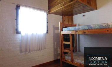 Dúplex en alquiler temporario de 3 dormitorios c/ cochera en Costa Azul