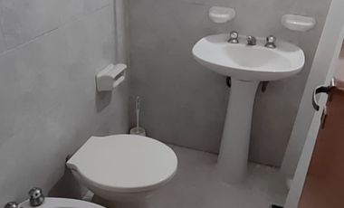 Dúplex en alquiler temporario de 3 dormitorios c/ cochera en Costa Azul