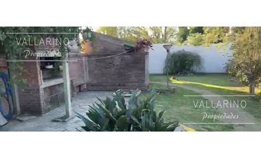 Casa céntrica, Alberdi 185, Colón.