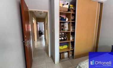 Casa en venta de 2 dormitorios c/ cochera en Costa Azul