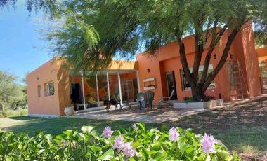 Casa en venta de 1 dormitorio c/ cochera en Chacras Del Valle Nuevo