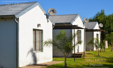 Complejo de 3 unidades con pileta, Colón.