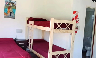 Complejo de 3 unidades con pileta, Colón.