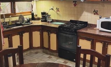 Casa en venta de 3 dormitorios c/ cochera en Centro