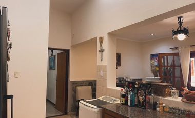 Casa en venta de 4 dormitorios c/ cochera en Balcon De La Ciudad