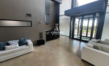 EXCLUSIVO Departamento en VENTA de 1 dormitorio CARPINCHOS DE OTAMENDI