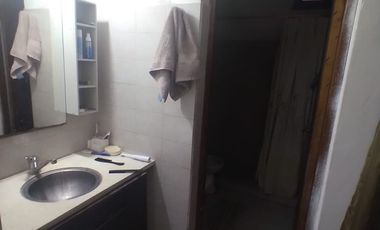 Casa en venta de 4 dormitorios c/ cochera en La Chacarita