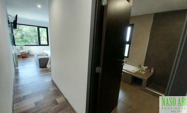 Chalet de categoría en venta. Sierra de los Padres, frente al golf. Gas natural