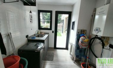 Chalet de categoría en venta. Sierra de los Padres, frente al golf. Gas natural