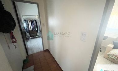 Ph en primer piso por escalera, 4 ambientes con terraza, Ciudadela Norte.