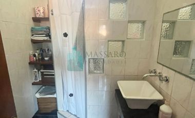 Ph en primer piso por escalera, 4 ambientes con terraza, Ciudadela Norte.