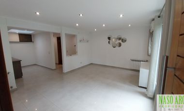 Propiedad de primer nivel en venta en Sierra de los Padres. Gas Nat.
