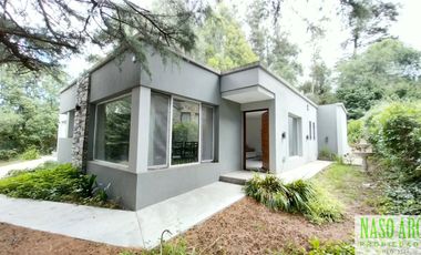 Propiedad de primer nivel en venta en Sierra de los Padres. Gas Nat.