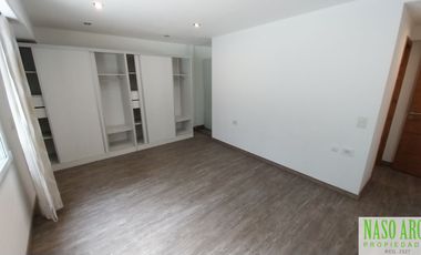 Propiedad de primer nivel en venta en Sierra de los Padres. Gas Nat.