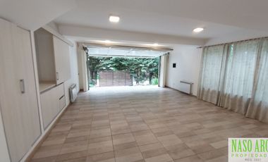 Propiedad de primer nivel en venta en Sierra de los Padres. Gas Nat.