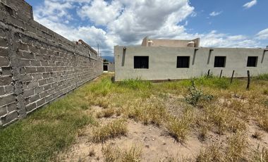 CASA DE 2 DORMITORIOS, B° INTA