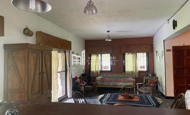 Casa quinta en venta de 130m2 ubicado en Tortuguitas