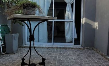 Casa interna ÚNICA en venta de 1 dormitorio en Echesortu, posible AMPLIACIÓN.