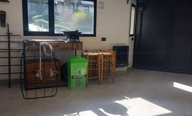 Venta Moderno Chalet 6 ambientes con piscina. Zona Golf, Sierra de los Padres