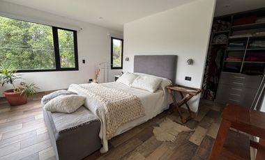 Venta Moderno Chalet 6 ambientes con piscina. Zona Golf, Sierra de los Padres