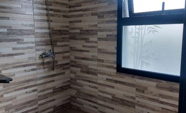 Venta Moderno Chalet 6 ambientes con piscina. Zona Golf, Sierra de los Padres