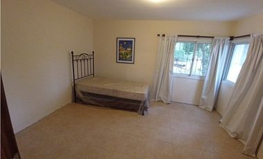 Interesante Finca En Venta con hermosa casa-San Rafael Mendoza - Colonia Elena