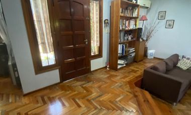 Casa en venta de 4 dormitorios c/ cochera en San Miguel