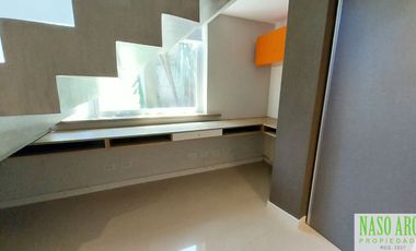 Moderno Chalet en vente en Sierra de los Padres. Gas natural conectado