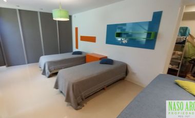 Moderno Chalet en vente en Sierra de los Padres. Gas natural conectado