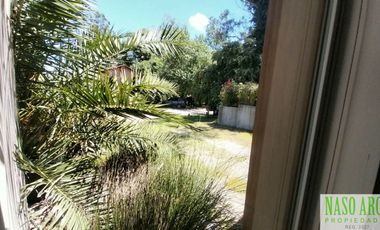 Moderno Chalet en vente en Sierra de los Padres. Gas natural conectado