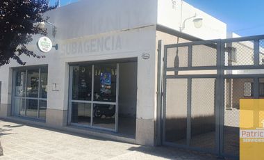 Casa en venta de 4 dormitorios c/ cochera en Cinco Saltos