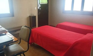 Casa en venta de 4 dormitorios c/ cochera en Cinco Saltos