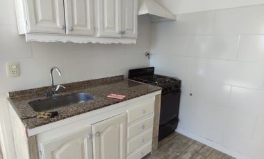 Departamento en alquiler de 2 dormitorios en La Tablada