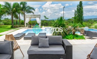 Casa en venta en Club de campo El Tipal, Salta