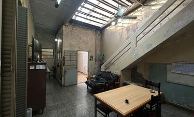 Casa en venta de 2 dormitorios c/ cochera en Floresta