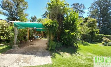 Chalet en venta en Sierra de los Padres. Gas natural. A 3 cuadras de la entrada