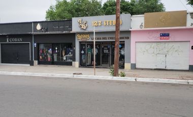 LOCAL ZONA CENTRO CUTRAL-CÓ