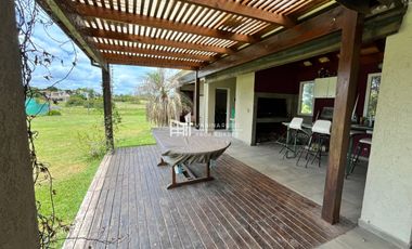 Casa en venta en Haras Santa María al golf