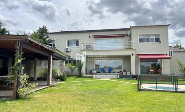 Casa en venta en Haras Santa María al golf