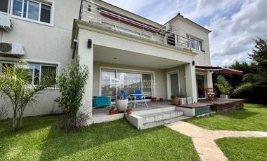 Casa en venta en Haras Santa María al golf