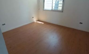 Departamento en venta de 2 dormitorios c/ cochera en Las Toninas