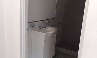 Departamento en venta de 2 dormitorios c/ cochera en Las Toninas