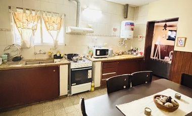 Casa en venta en Funes