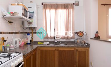 Departamento en venta - APTO CRÉDITO - 2 dormitorios - Mitre al 1700