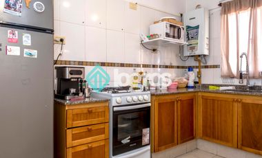 Departamento en venta - APTO CRÉDITO - 2 dormitorios - Mitre al 1700