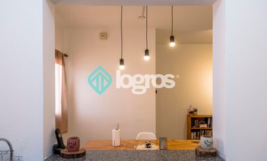 Departamento en venta - APTO CRÉDITO - 2 dormitorios - Mitre al 1700