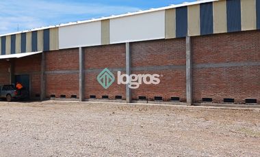 GALPÓN EN ALQUILER - 700m2-Oficinas 300m2-Terreno 15.000m2 - Pampa Blanca, RN 34