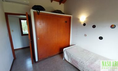 OPORTUNIDAD!!! Importante chalet en venta en Sierra de los Padres. Gas Natural