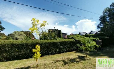 OPORTUNIDAD!!! Importante chalet en venta en Sierra de los Padres. Gas Natural